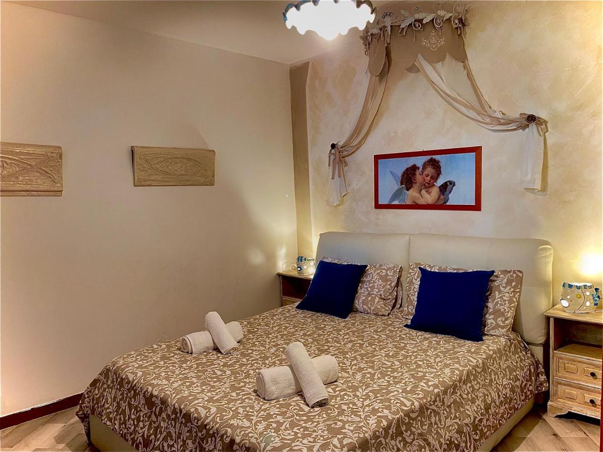 Un Ospite A Fontania Bed & Breakfast Gaeta Ngoại thất bức ảnh