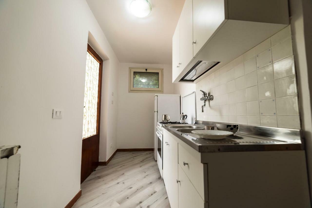 Un Ospite A Fontania Bed & Breakfast Gaeta Ngoại thất bức ảnh