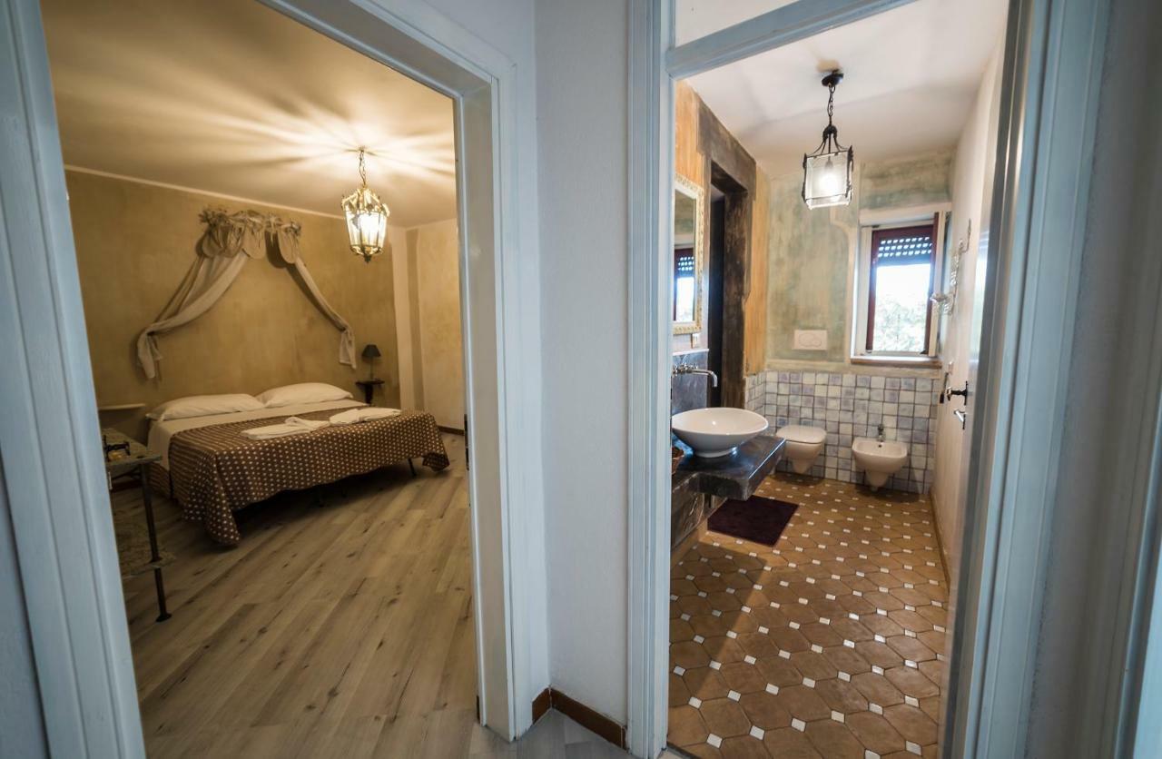 Un Ospite A Fontania Bed & Breakfast Gaeta Ngoại thất bức ảnh